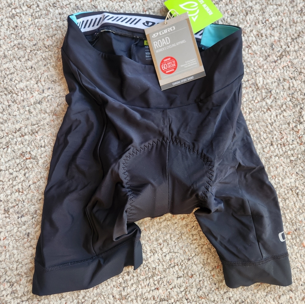 Giro Chrono Sport bike short